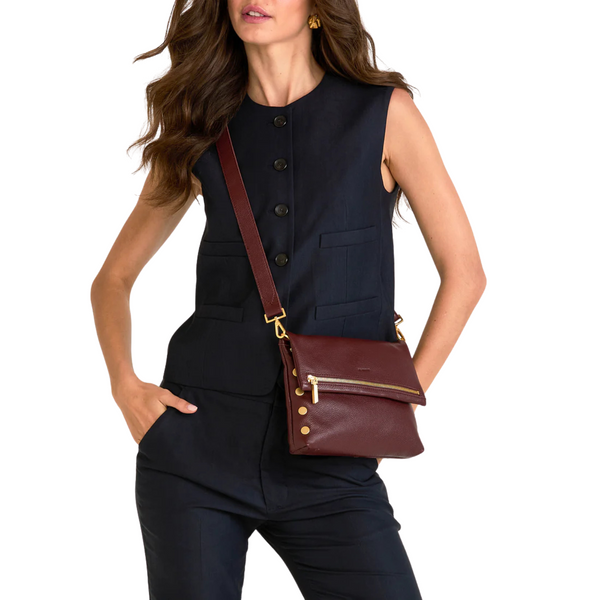 VIP Medium Cherrywood Pebble