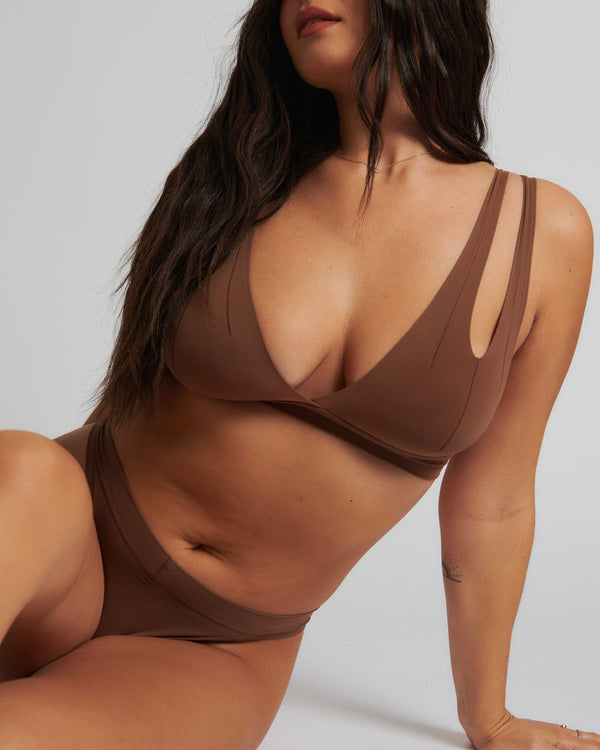 Nuudii Brownz Tee System