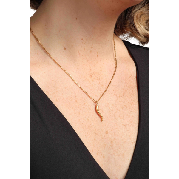Chiara Pendant Necklace