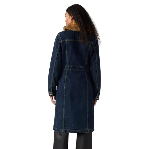 Levi's® Mob Wife Trucker Bellissima