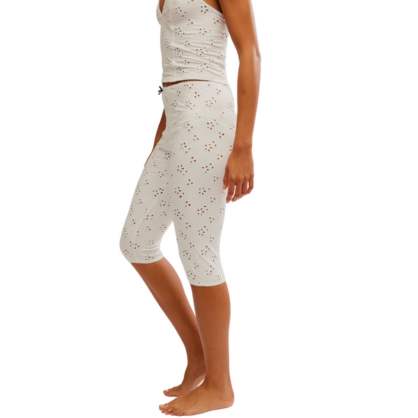 Full Bloom Capri