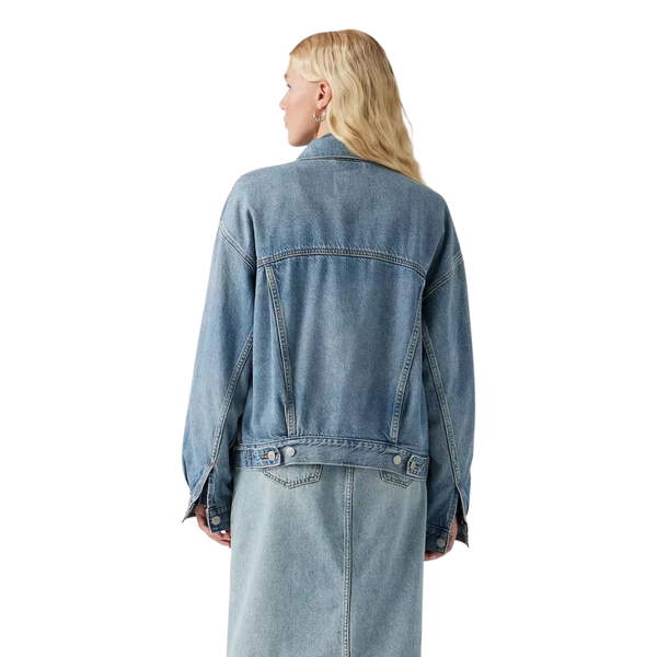 Levi's® 90's Trucker Soft As Butter