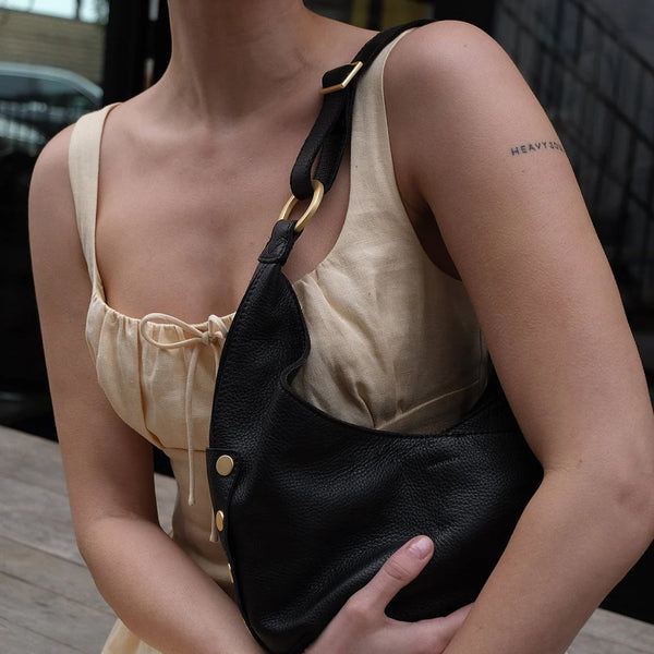 Tom Zip Medium Black Gold/Red Zip