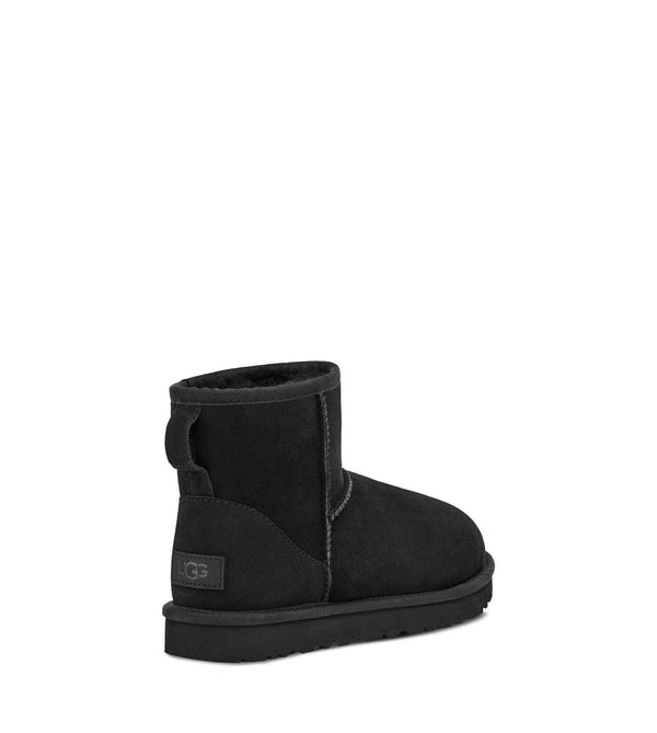 UGG® Classic Mini II Black