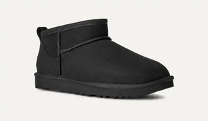 UGG® Classic Ultra Mini Black