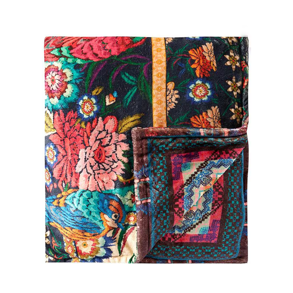 Eirene Laurel Canyon Cozy Blanket