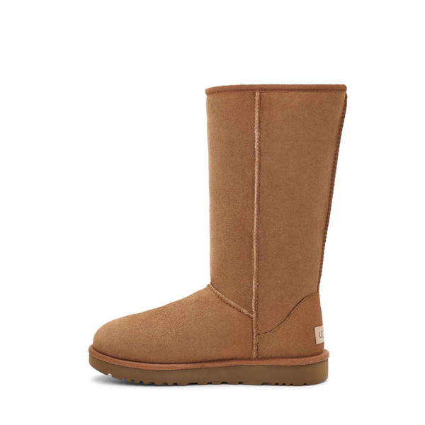 UGG® Women's Classic Tall II