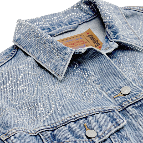 Beyoncé X Levi’s® Shrunken 90's Trucker Jacket