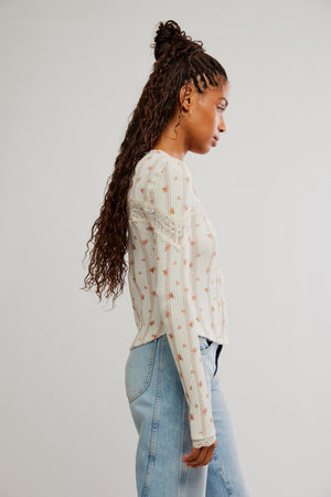 Lets Party Cardi-Print Tea Combo