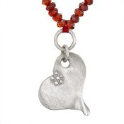 Heart On Facet Garn