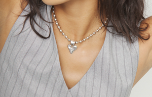 Bead necklace with heart detail (SILVER)