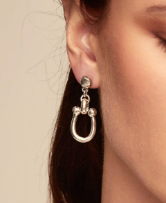 Drop earrings with medium sized link (SILVER)