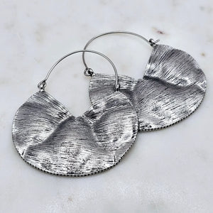 Crinkle Hoops