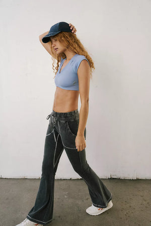 New Flow Flare Legging