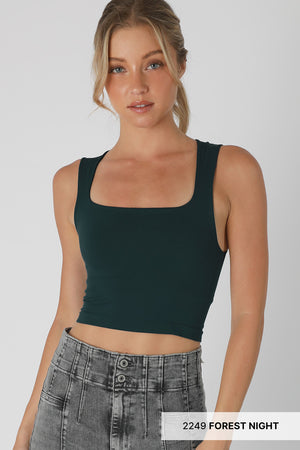 Clean line Square Shirred Top