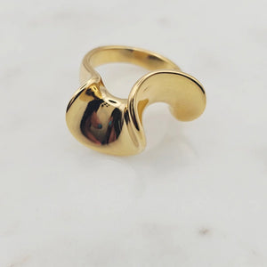Statement Twist Ring